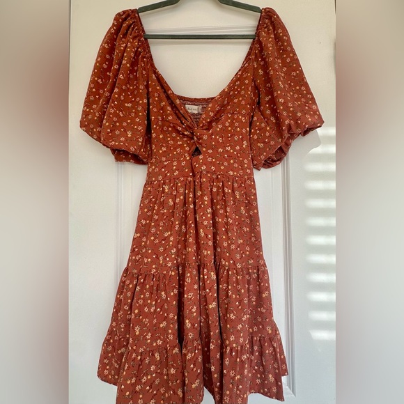 Altar’d State Danielyn Floral Dress - Picture 2 of 4